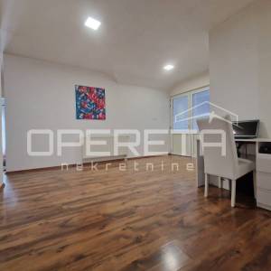Prodaja, Kuća, Centar, Ulica Franje Tuđmana, Samostojeća, 430m2
