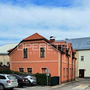 Prodaja, Kuća, Centar, Ulica Franje Tuđmana, Samostojeća, 430m2