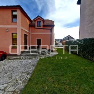 Prodaja, Kuća, Centar, Ulica Franje Tuđmana, Samostojeća, 430m2