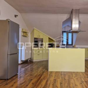 Prodaja, Kuća, Centar, Ulica Franje Tuđmana, Samostojeća, 430m2