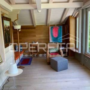 Prodaja, Kuća, Delnice, Crni Lug, Samostojeća, 300m2