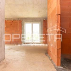 Prodaja, Kuća, Desinić, Ivanić Desinički , Samostojeća, 105m2