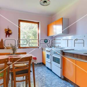 Prodaja, Kuća, Desinić, Stjepana Radića, Samostojeća, 100m2