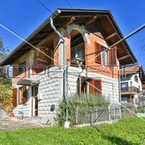 Prodaja, Kuća, Desinić, Stjepana Radića, Samostojeća, 1m2