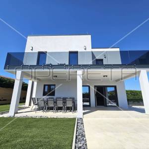 Prodaja, Kuća, Divšići, Cetinići, Samostojeća, 170m2