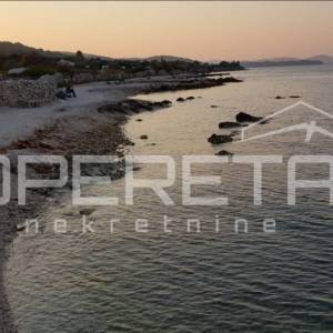 Prodaja, Kuća, Dobropoljana, Dobropoljana, Dvojni objekt, 137m2