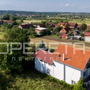 Prodaja, Kuća, Donja Bistra, Stubička ulica, Samostojeća, 310m2