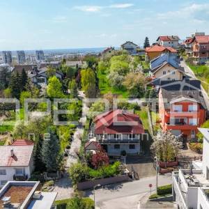Prodaja, Kuća, Gajnice, Bišćanov put, Samostojeća, 348m2