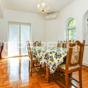 Prodaja, Kuća, Gajnice, Zelena magistrala, Samostojeća, 340m2