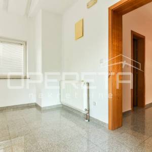 Prodaja, Kuća, Gajnice, Zelena magistrala, Samostojeća, 340m2