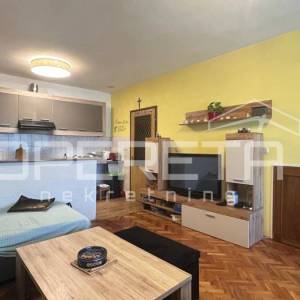 Prodaja, Kuća, Gornji grad/ Centar, Splavarska, Dvojni objekt, 125m2