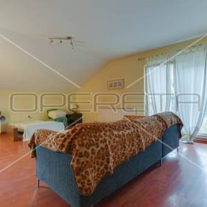 Prodaja, Kuća, Gornji Stenjevec, Dubravica , Dvojni objekt, 295m2