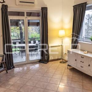 Prodaja, Kuća, Gračani, Črna voda, Samostojeća, 220m2