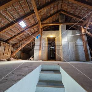Prodaja, Kuća, Gračani, Gjurkov put, Samostojeća, 220m2