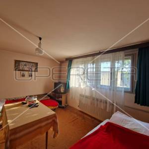 Prodaja, Kuća, Gračani, Gjurkov put, Samostojeća, 220m2