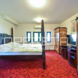 Prodaja, Kuća, Jastrebarsko, Bana Jelačića, Samostojeća, 900m2