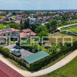 Prodaja, Kuća, Jastrebarsko, Bana Jelačića, Samostojeća, 900m2