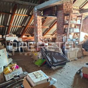 Prodaja, Kuća, Kašina, Odvojak Veliki Brijeg , Samostojeća, 200m2