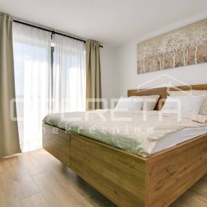 Prodaja, Kuća, Kloštar Ivanić, Kloštar Ivanić, Samostojeća, 500m2