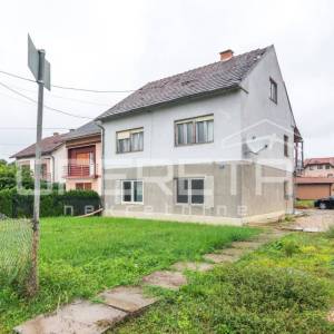 Prodaja, Kuća, Kromosovo naselje, Kolodvorska, Poluugrađena, 200m2