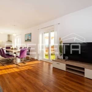 Prodaja, Kuća, Kruševo, Marići pod gredom, Kruševo, Samostojeća, 250m2
