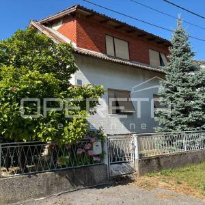 Prodaja, Kuća, Lukavec, Turopoljska ulica, Samostojeća, 150m2