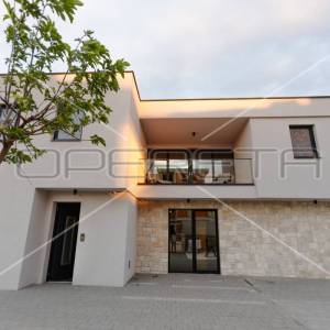 Prodaja, Kuća, Mandre, Stjepana Radića, Dvojni objekt, 230m2