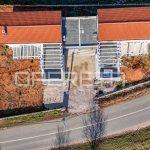 Prodaja, Kuća, Momjan, Momjan, Dvojni objekt, 231m2