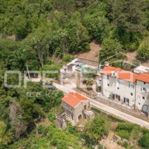 Prodaja, Kuća, Motovun, Motovun, Samostojeća, 220m2