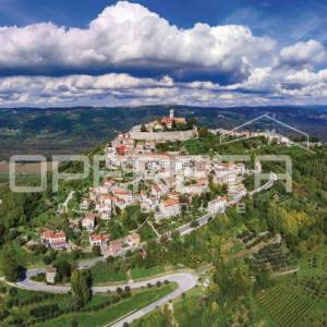 Prodaja, Kuća, Motovun, Motovun, Samostojeća, 220m2
