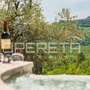 Prodaja, Kuća, Motovun, Motovun, Samostojeća, 220m2
