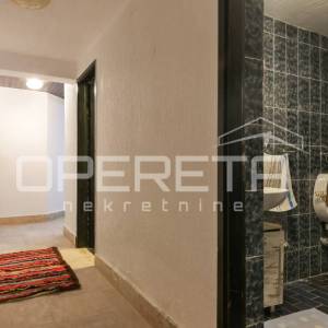 Prodaja, Kuća, Odra, Odranska ulica, Dvojni objekt, 612m2