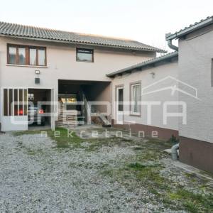 Prodaja, Kuća, Odra, Odranska ulica, Dvojni objekt, 612m2