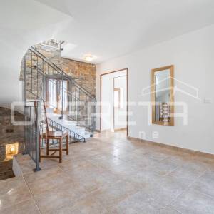 Prodaja, Kuća, Oprtalj, Oprtalj, Kuća u nizu, 154m2