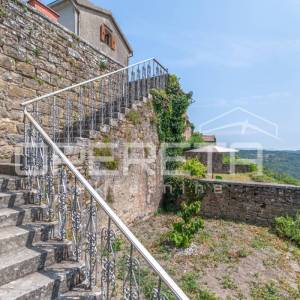 Prodaja, Kuća, Oprtalj, Oprtalj, Kuća u nizu, 154m2
