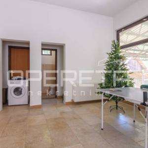 Prodaja, Kuća, Oroslavje, Mokrice, Samostojeća, 420m2