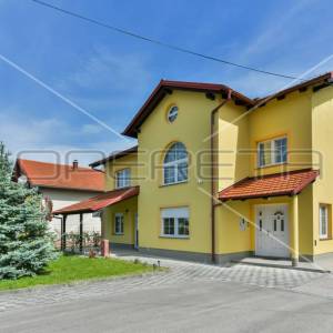 Prodaja, Kuća, Oroslavje, Stubička cesta , Samostojeća, 279m2