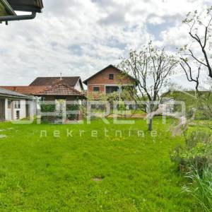 Prodaja, Kuća, Petrinja, Ulica Gromova, Samostojeća, 180m2