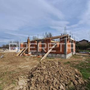 Prodaja, Kuća, Petrovina Turopoljska, Petrovinska, Dvojni objekt, 120m2