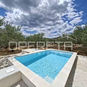 Prodaja, Kuća, Plano, Plano, Samostojeća, 100m2