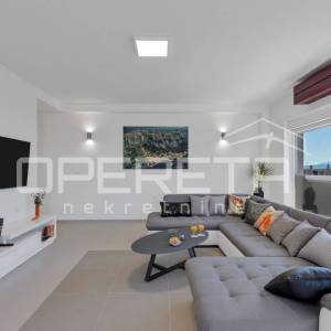 Prodaja, Kuća, Podgora, Podgora, Samostojeća, 760m2