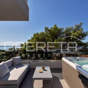 Prodaja, Kuća, Podgora, Podgora, Samostojeća, 760m2