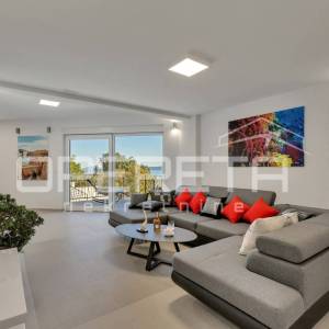 Prodaja, Kuća, Podgora, Podgora, Samostojeća, 760m2