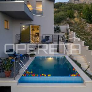 Prodaja, Kuća, Podgora, Podgora, Samostojeća, 760m2
