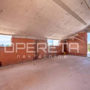 Prodaja, Kuća, Poreč-Centar, Poreč, Samostojeća, 215m2