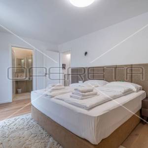 Prodaja, Kuća, Poreč, Poreč, Samostojeća, 200m2