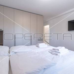 Prodaja, Kuća, Poreč, Poreč, Samostojeća, 200m2