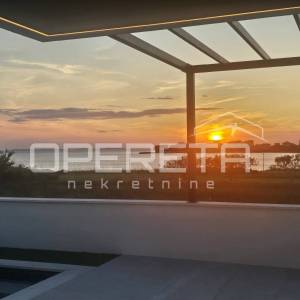 Prodaja, Kuća, Privlaka, Privlaka, Samostojeća, 180m2