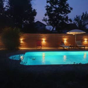Prodaja, Kuća s okućnicom površine 651 m2, PRILIKA!