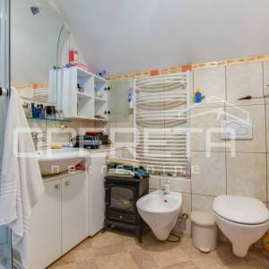 Prodaja, Kuća, Stubičke Toplice, Ul. žrtava seljačke bune 70, Samostojeća, 150m2